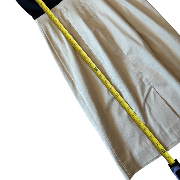 CHIC by Jacob Elegant Cream and Black Dress, Size 0 - Picture 5 of 8